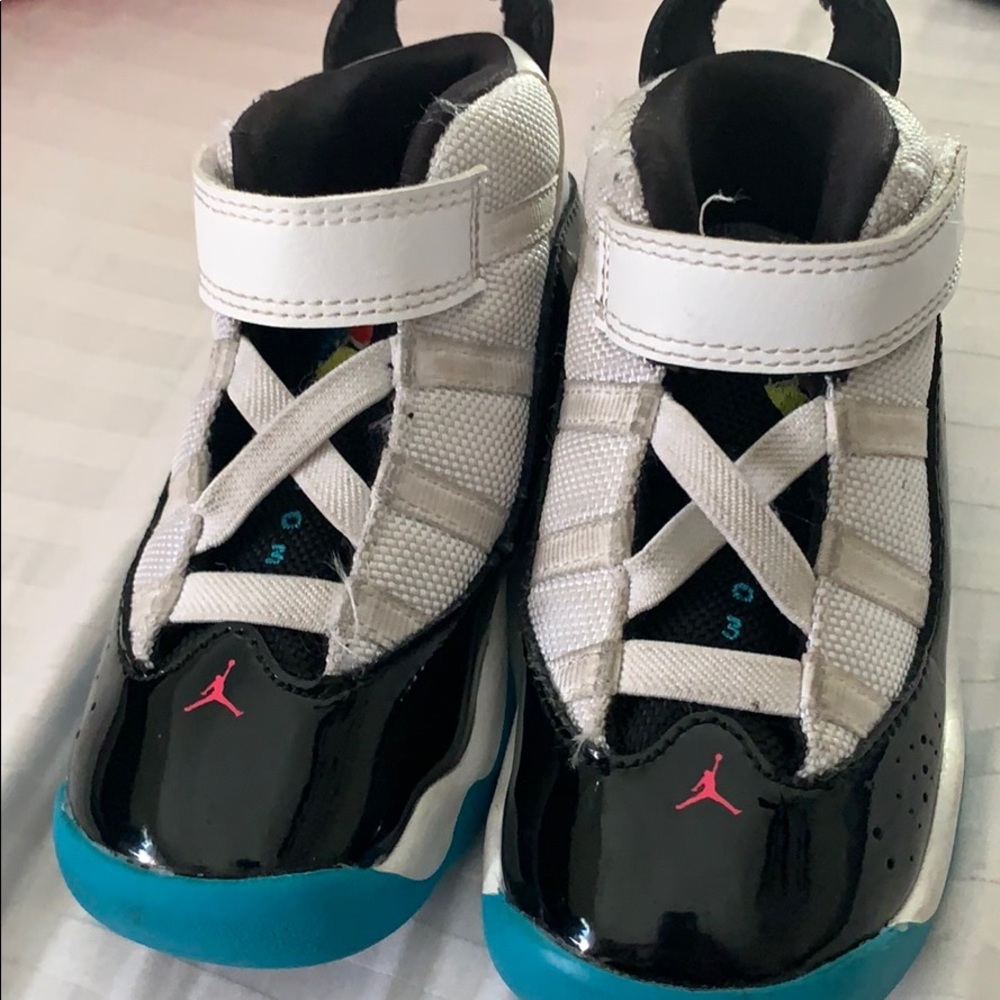 Jordan’s toddler sneakers
